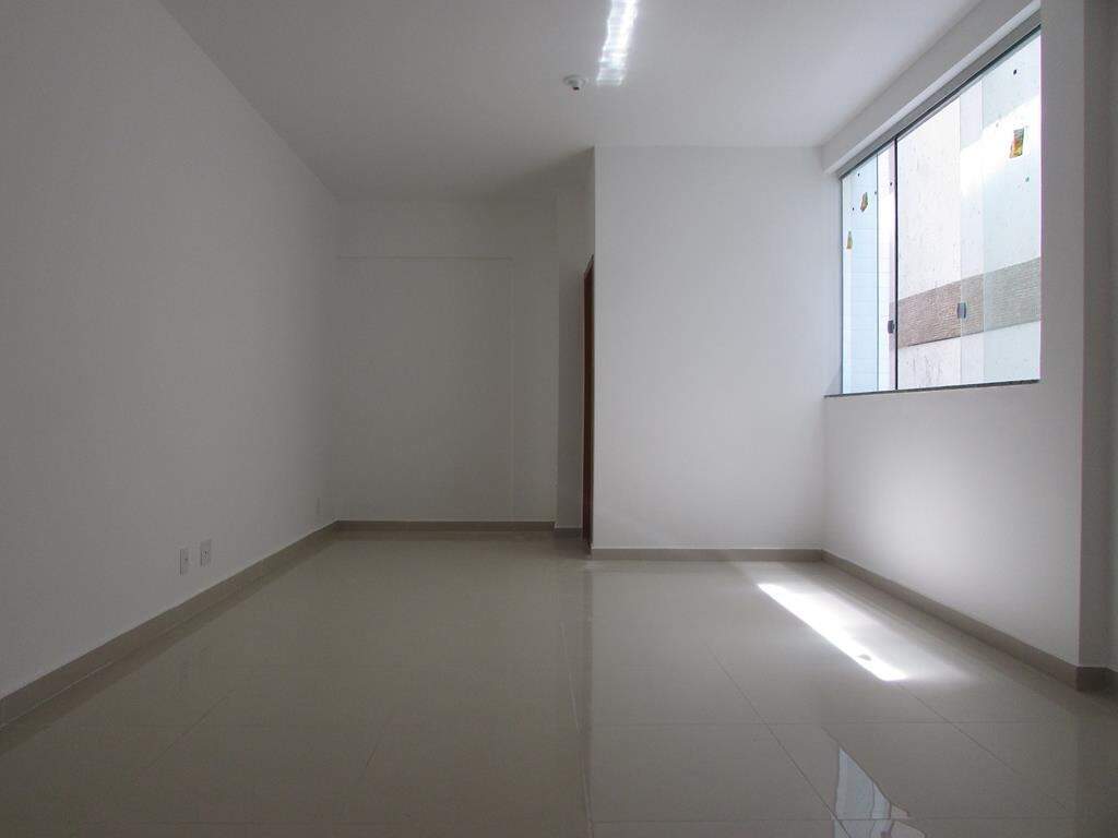 Sala à venda no Centro: Sala à venda, Centro - Divinópolis/MG
